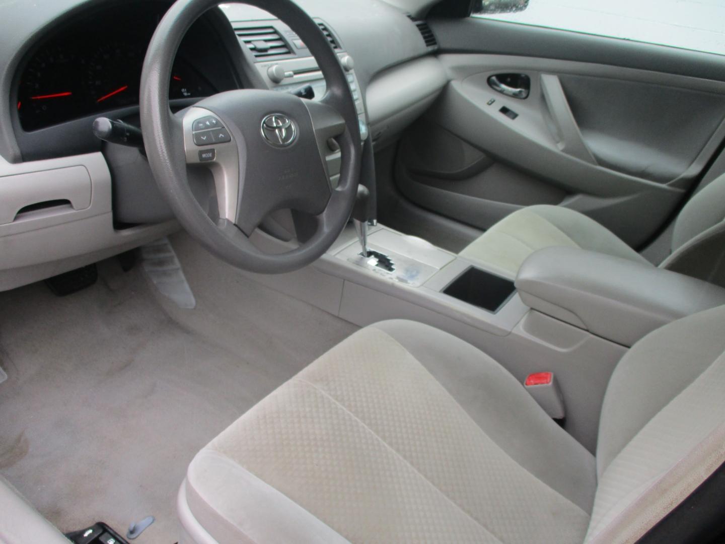 2007 BLACK Toyota Camry LE V6 (4T1BK46KX7U) with an 3.5L V6 DOHC 24V engine, 6-Speed Automatic Overdrive transmission, located at 540a Delsea Drive, Sewell, NJ, 08080, (856) 589-6888, 39.752560, -75.111206 - Photo#14